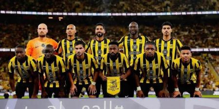 الاتحاد ضيفا ثقيلا على النجمة في الدوري السعودي