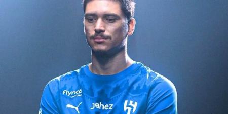 الهلال السعودي يعلن إصابة مهاجمه نونيز