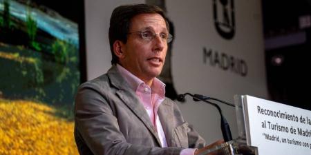 عمدة مدينة مدريد: "إذا تم الاحتكام فقط إلى المعايير الرياضية والتقنية فإن نهائي مونديال 2030 يجب أن يقام هنا"