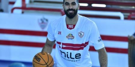 الزمالك يعلن تمديد التعاقد مع عبدالناصر وميدو ثنائي فريق السلة
