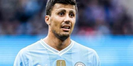 رودري يصيب مانشستر سيتي بضربة جديدة