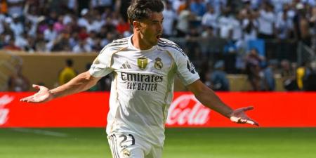 صحيفة "آس": دياز يواصل سعيه لحجز مكان أساسي في تشكيلة ريال مدريد ويوجه رسالة واضحة لألونسو