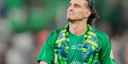 أهلي جدة يفقد إيبانيز أمام الشباب بسبب الإصابة