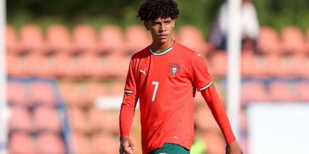 نجل كريستيانو رونالدو ينضم لأول مرة إلى منتخب البرتغال للناشئين