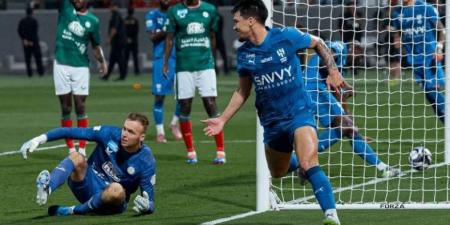 إنزاجي يعلن تشكيل الهلال لموقعة السد.. الحمدان وليوناردو في الهجوم