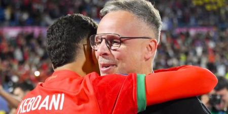محمد وهبي.. من التدريس إلى قيادة المغرب للتتويج بكأس العالم للشباب