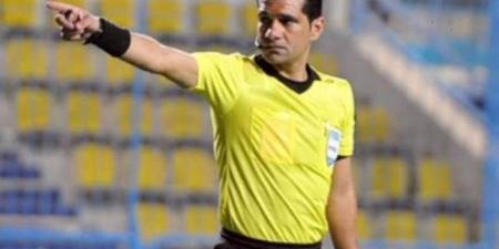 الإسماعيلي ينوى تقديم شكوى ضد محمود البنا حكم مباراته أمام فاركو "خاص"