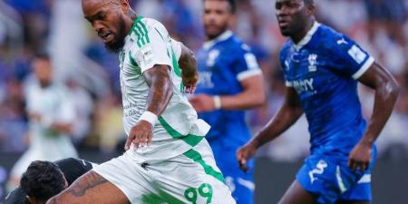 أهلي جدة ضد الرياض من أجل اقتحام المربع الذهبي في دوري روشن