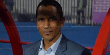 ديفيدز: "الشهب الاصطناعية أفسدت إيقاع 'الديربي' ومنعتنا من تطبيق أسلوب لعبنا على مدار 90 دقيقة"