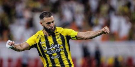 بنزيما يزيد أوجاع الاتحاد أمام الخليج