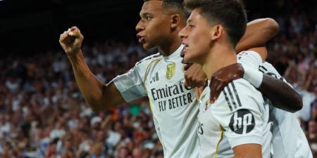 أهداف مباراة ريال مدريد ضد فالنسيا في الدوري الإسباني "فيديو"