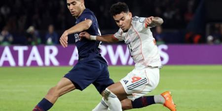 لويس دياز يعلق على تدخله القوي ضد حكيمي وإصابته: "أتمنى لأشرف العودة السريعة إلى أرض الملعب"