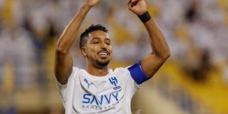 الدوسري ينافس على جائزة الأفضل في الجولة 8