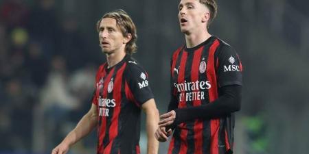 ميلان يتعثر أمام بارما بتعادل مثير ويُهدر نقطتين ثمينتين في صراع الصدارة