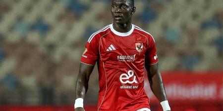 شوبير يكشف تطورات جديدة بمفاوضات الأهلي لتمديد عقد ديانج وحسين الشحات