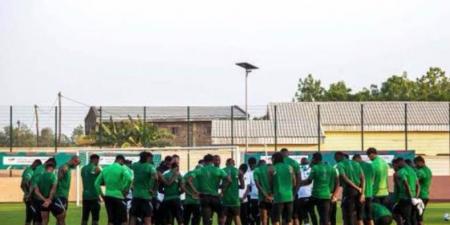 تروست إكونج يعلن انتهاء أزمة منتخب نيجيريا قبل مباراة الجابون بملحق كأس العالم