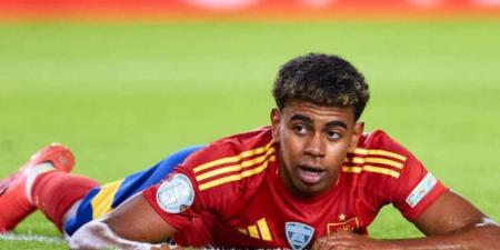 دي لا فوينتي يستبدل لامين يامال بلاعب من أكاديمية ريال مدريد بقائمة منتخب إسبانيا
