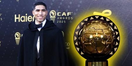 أنهى مسلسل 27 سنة من الانتظار.. حكيمي يتوج بجائزة الكرة الذهبية الأفريقية