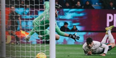 تشيلسي يهزم بيرنلي ويصعد إلى وصافة الدوري الإنجليزي