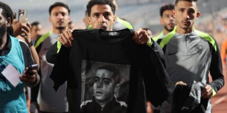 دقيقة حداد على روح محمد صبري قبل انطلاق لقاء الزمالك وزيسكو