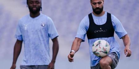 يراميدز يؤدي مرانه الأساسي في ندولا استعدادًا لمواجهة باور ديناموز بدوري الأبطال