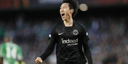 Daichi Kamada between Borussia Dortmund and... Barca