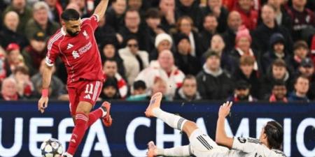 محمد صلاح مهدد بالغياب عن مباراة ليفربول وإنتر ميلان بدوري الأبطال