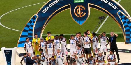 أبو ريدة يكرّم فلامنجو بعد تتويجه بلقب ديربي الأمريكتين في كأس القارات