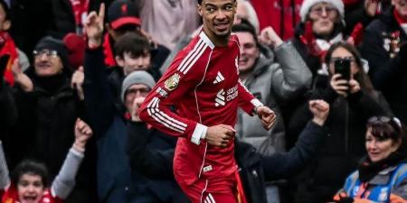 صلاح يصنع وإيكتيكي يسجل الهدف الثاني لليفربول في مرمى برايتون