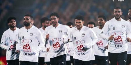 صفوف منتخب مصر تكتمل اليوم بوصول صلاح ومرموش ومصطفى محمد