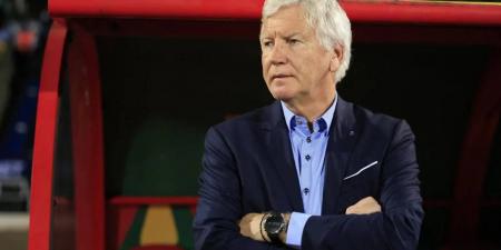 مارك بريس: "لم يخبرني أحد حتى الآن بإقالتي من تدريب الكاميرون لا شفهيا ولا كتابيا وحتى إيتو لم يتواصل معي"