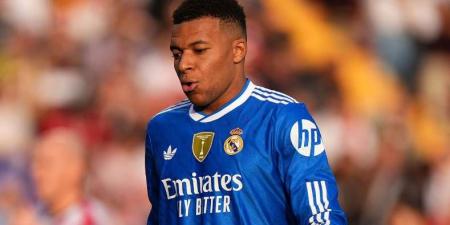 ريال مدريد يحقق رقم قياسي عالمي في 2025 والسبب قميص الفريق