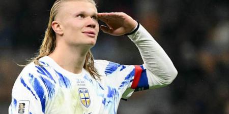 مغردًا بصدارة الهدافين.. هالاند يتفوق على رونالدو في الدوري الإنجليزي