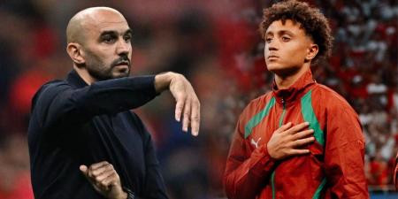 بنصغير يدافع عن الركراكي: "نعرف أنه المدرب القادر على قيادتنا إلى أبعد نقطة وسنبقى خلفه دائما"