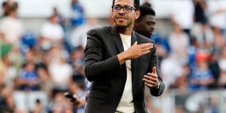 ليام روسينيور يعلن تولي تدريب تشيلسي