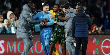 "الكاف" يعلن فتح تحقيق بشأن الأحداث اللا رياضية في مباراتي المغرب أمام الكاميرون والجزائر ضد نيجيريا