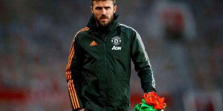 مانشستر يونايتد يتوصل لاتفاق مع مايكل كاريك لقيادة تدريب الفريق