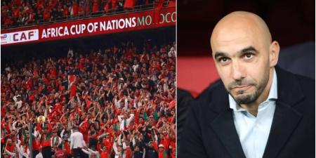 الركراكي: "كايْهضرُو على دورتموند وعلى ماخايفْش من 80 ألف.. بالحقّ 80 ألف ديَال المغاربة ملِّي كايكُونُو مورَاكْ صعِيب تَاكل السّْبع"