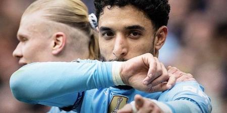 بوروسيا دورتموند يضع عينه على عمر مرموش في صفقة شتوية محتملة