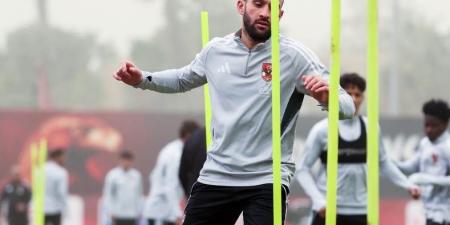 عمر كمال يزور معسكر سيراميكا كليوباترا تمهيدا للانضمام للفريق "خاص"