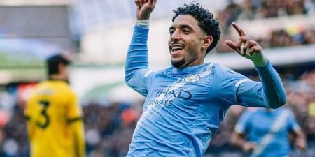 الأفضل بين زملائه.. كيف قيمّت الصحف العالمية أداء عمر مرموش بلقاء مانشستر سيتي وولفرهامبتون؟