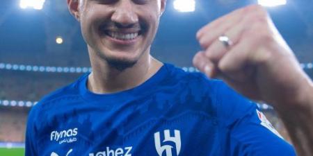 الماجد يوضح حقيقة مفاوضات النصر مع الحمدان