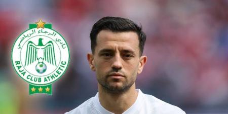 حليمي: "أهدافي مع الرجاء؟ لا أعرف لكنني أعد كل مشجع للنادي بأنني سأبذل جهدي من أجل الفريق"