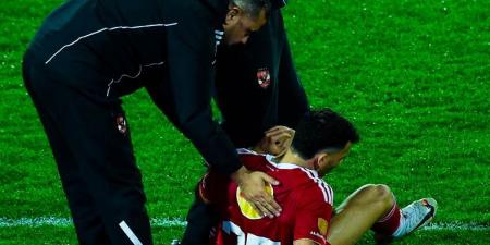 طبيب الأهلي يكشف تفاصيل إصابة زيزو وموعد عوته