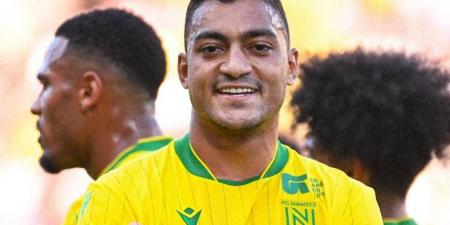 مصطفى محمد أساسيًا في تشكيل نانت لمواجهة ليون بالدوري الفرنسي
