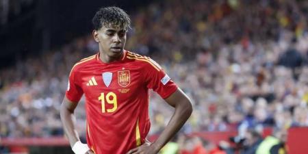 يامال عن حلم التتويج بكأس العالم: "الطريق لا يزال طويلًا"