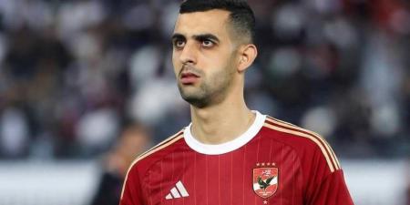 بلعمري يسجل ظهوره الأول في قائمة الأهلي المصري لمواجهة الإسماعيلي