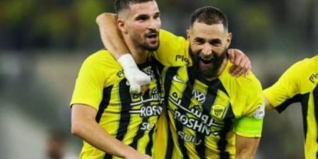 عوار: ما فعله بنزيما أمر طبيعي