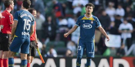 الجامعة تعلن عن تضامنها مع عمر الهلالي بعد تعرضه لعبارات مسيئة في الدوري الإسباني