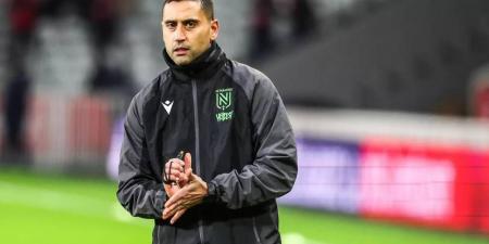 نانت يقرر إقالة مدربه أحمد القنطاري بسبب سوء النتائج وتعيين خليلوزيتش خلفا له